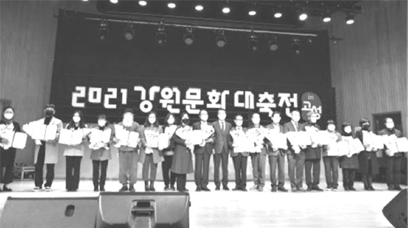 12401.jpg