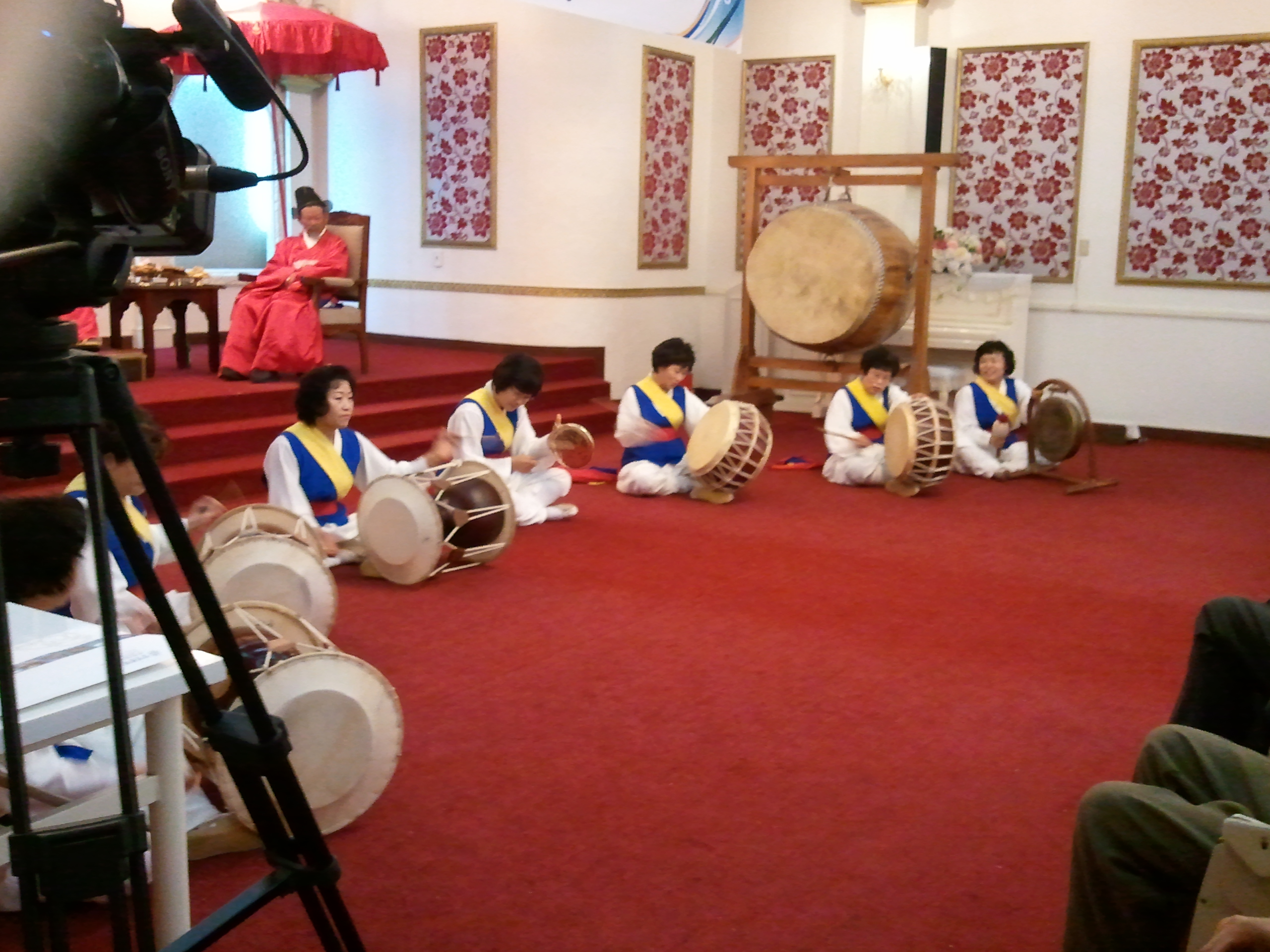 2010-12-23 12.26.26.jpg
